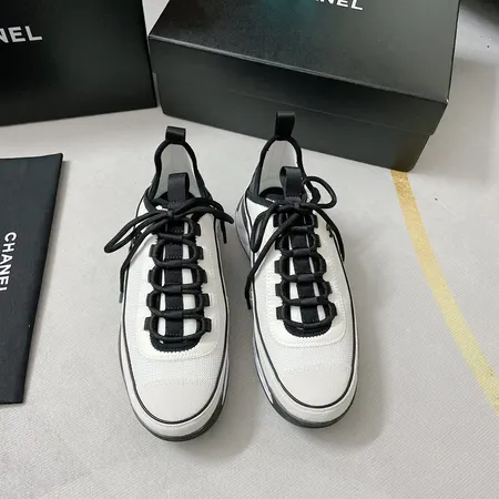 シャネル カジュアルシューズ