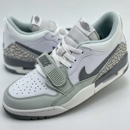 エアジョーダン スニーカー