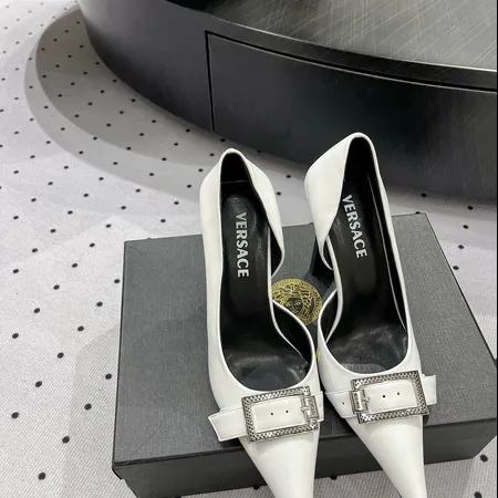 ヴェルサーチ サンダル