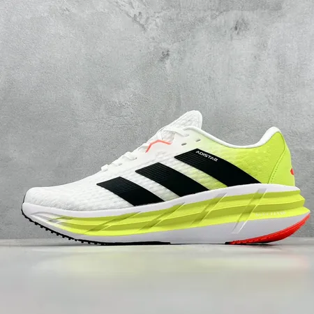 アディダス スニーカー