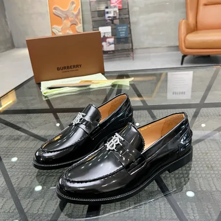 バーバリー ス ビジネスシューズ