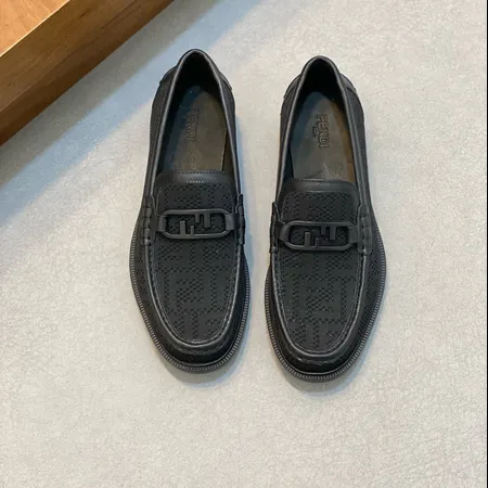 フェンディ ビジネスシューズ