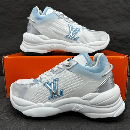 ルイヴィトン カジュアルシューズ