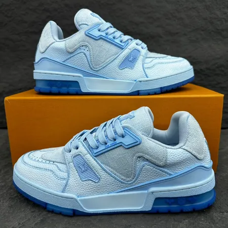 ルイヴィトン カジュアルシューズ