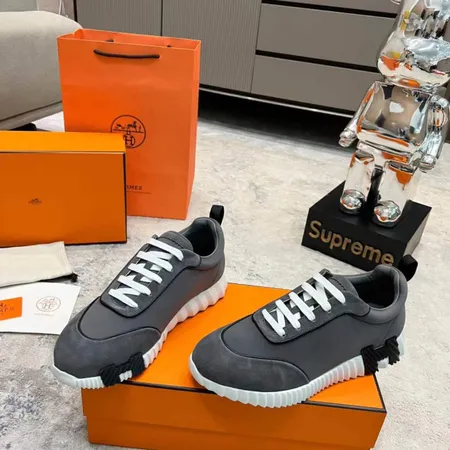 エルメス カジュアルシューズ