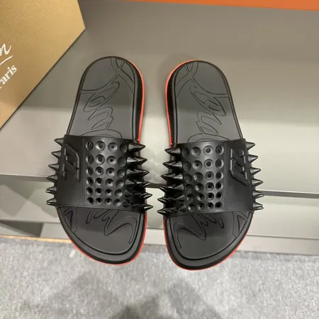 クリスチャン・ルブタン スリッパ