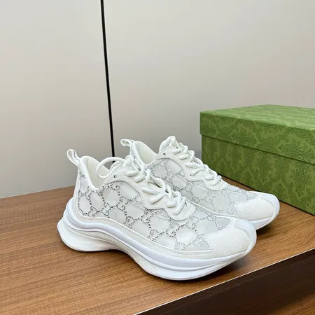 グッチ スニーカー