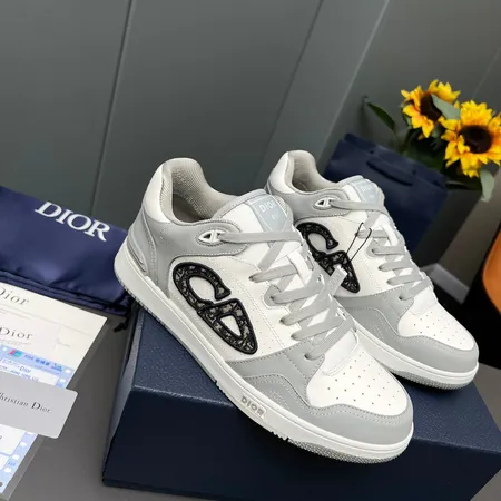 ディオール カジュアルシューズ