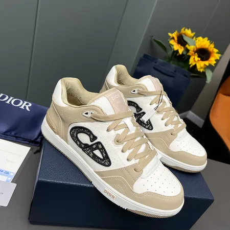 ディオール カジュアルシューズ