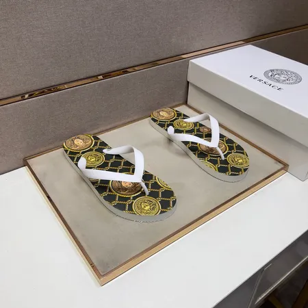 ヴェルサーチ スリッパ