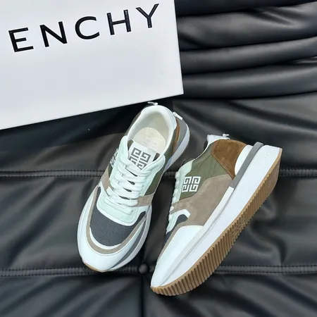 ジバンシィ スニーカー