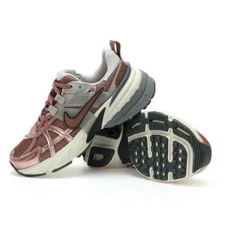 ナイキ スニーカー