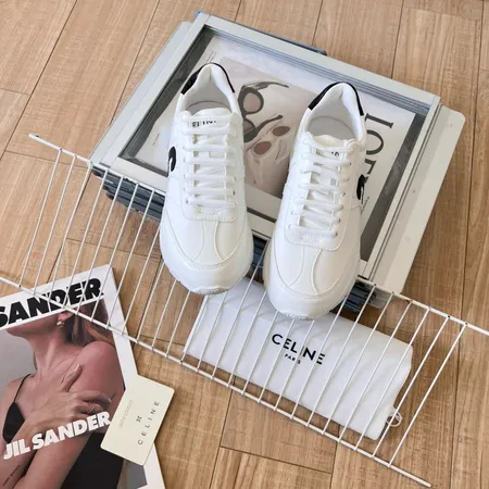 セリーヌ スニーカー