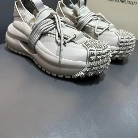 アルマーニ スニーカー