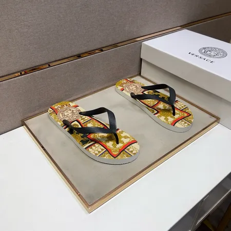 ヴェルサーチ スリッパ