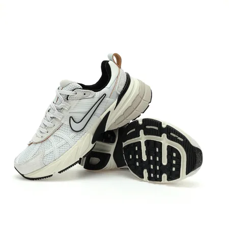 ナイキ スニーカー