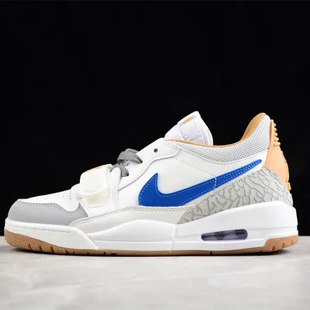 ナイキ スニーカー