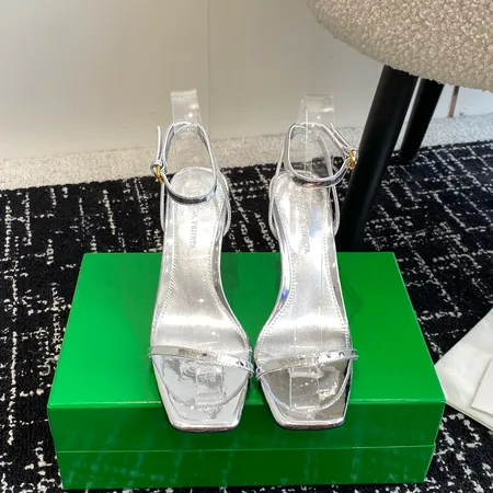 ボッテガ ヴェネタ サンダル