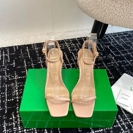 ボッテガ ヴェネタ サンダル