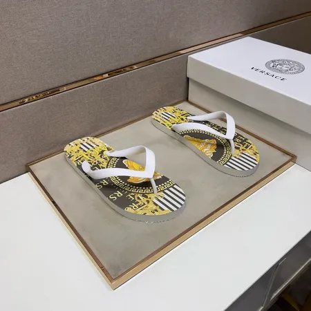 ヴェルサーチ スリッパ