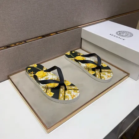 ヴェルサーチ スリッパ