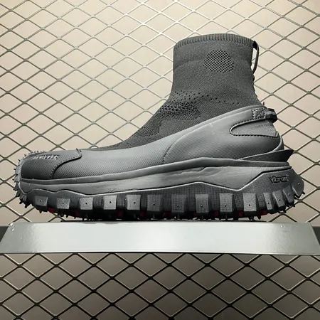 モンクレール カジュアルシューズ