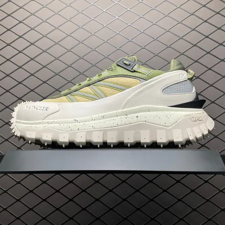 モンクレール カジュアルシューズ