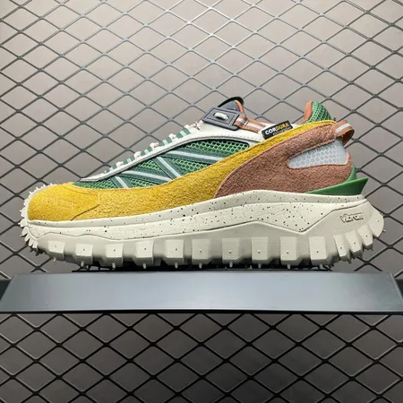 モンクレール カジュアルシューズ