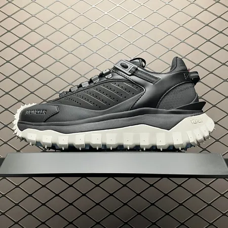 モンクレール カジュアルシューズ