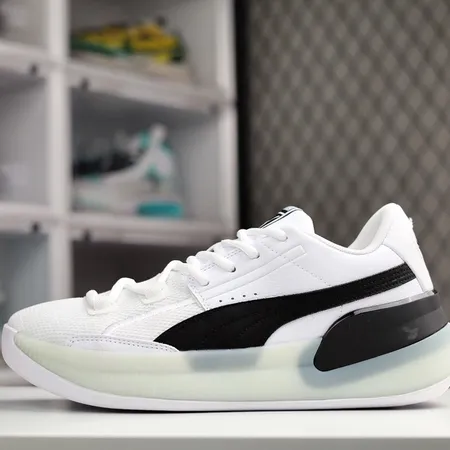 プーマ カジュアルシューズ