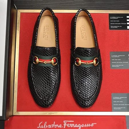 グッチ ビジネスシューズ