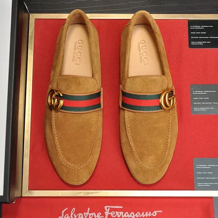 グッチ ビジネスシューズ