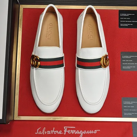 グッチ ビジネスシューズ