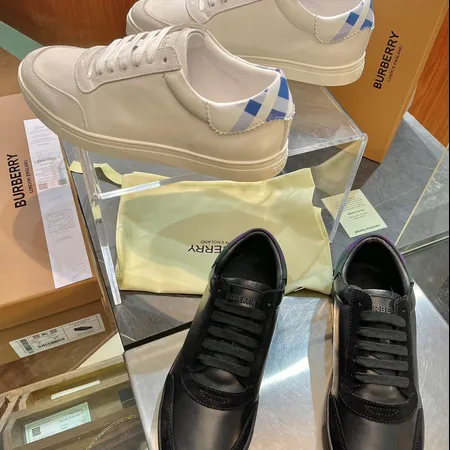 バーバリー ス カジュアルシューズ