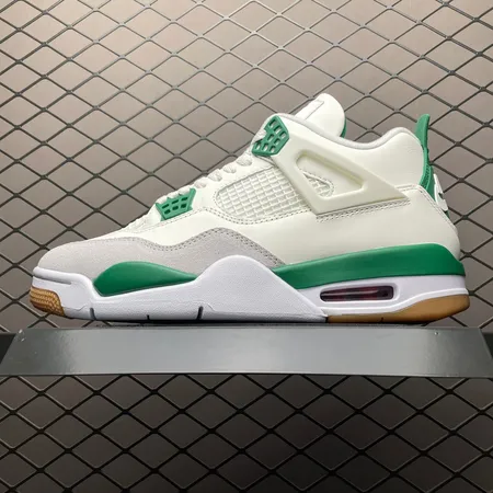 エアジョーダン スニーカー