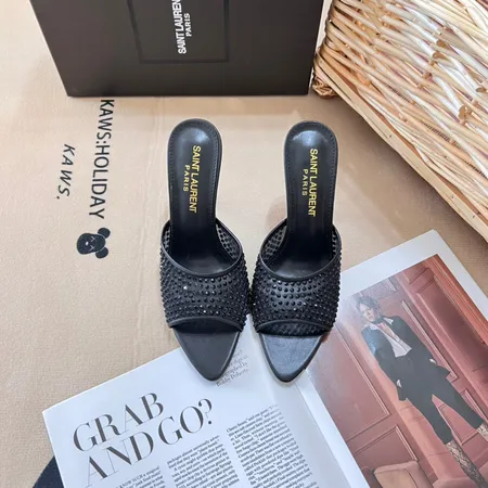 イブサンローラン スリッパ