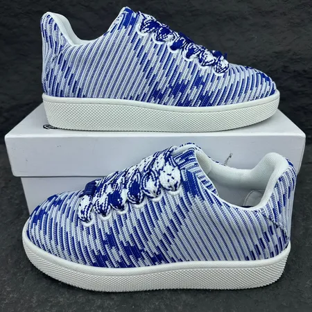 バーバリー ス カジュアルシューズ