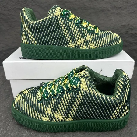 バーバリー ス カジュアルシューズ