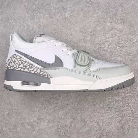 エアジョーダン スニーカー