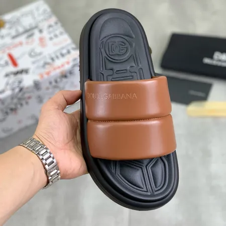 ドルチェ＆ガッバーナ スリッパ
