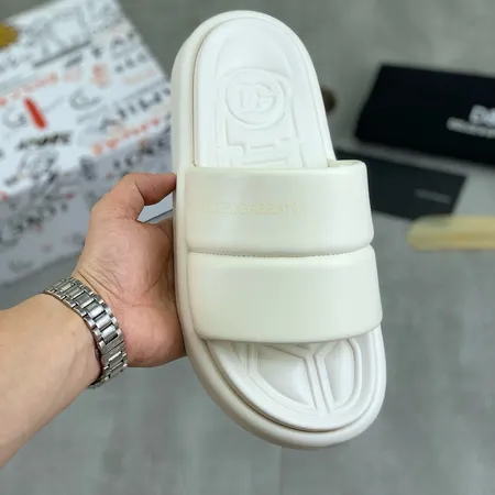 ドルチェ＆ガッバーナ スリッパ