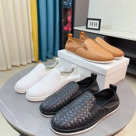 ボッテガ ヴェネタ カジュアルシューズ