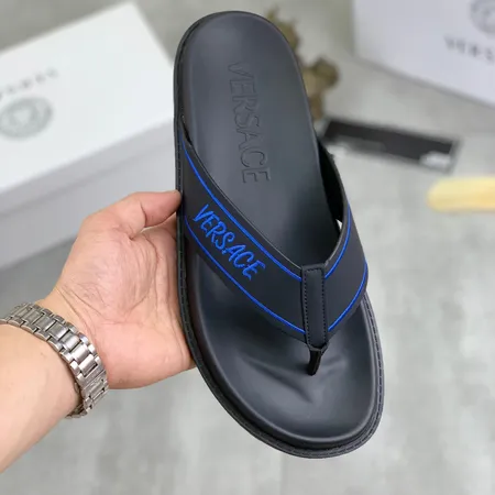 ヴェルサーチ スリッパ