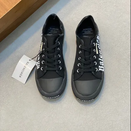 バレンシアガ カジュアルシューズ