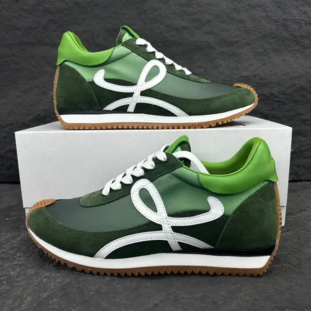 ロエベ カジュアルシューズ