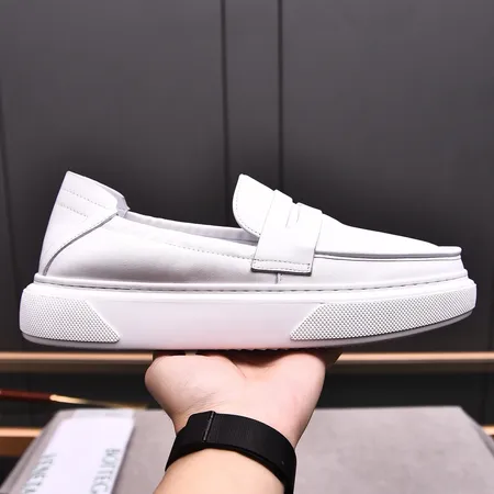 ボッテガ ヴェネタ カジュアルシューズ