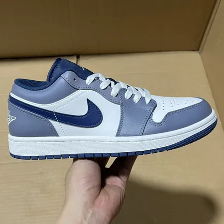 エアジョーダン スニーカー