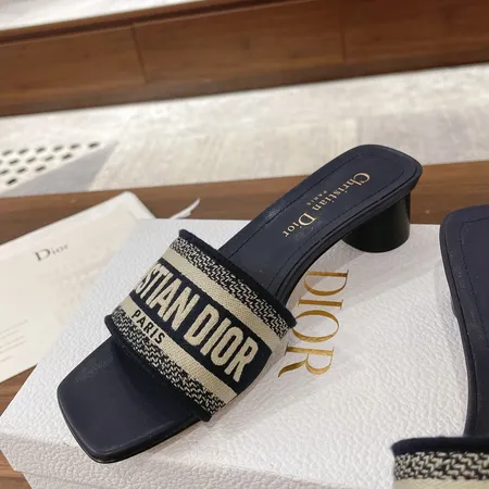 ディオール スリッパ