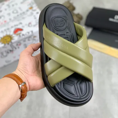 ドルチェ＆ガッバーナ スリッパ