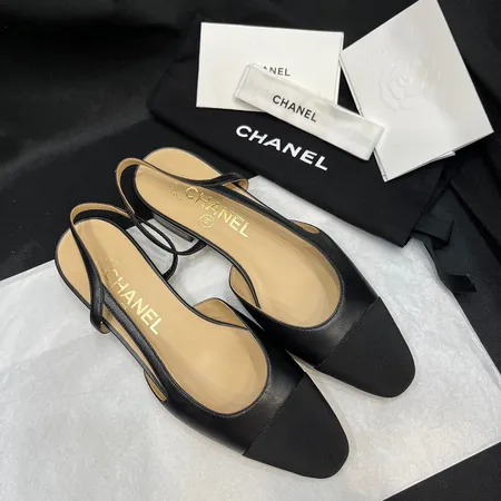 シャネル サンダル